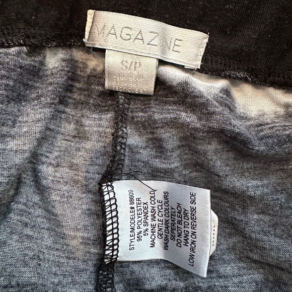 Magazine -black flare pants with white stripes and belt. -Size S - Picture 3 of 4